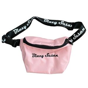 Blazy Susan Fanny Pack Smell Proof Travel Crossbody Bag Lined Pouch Authentic